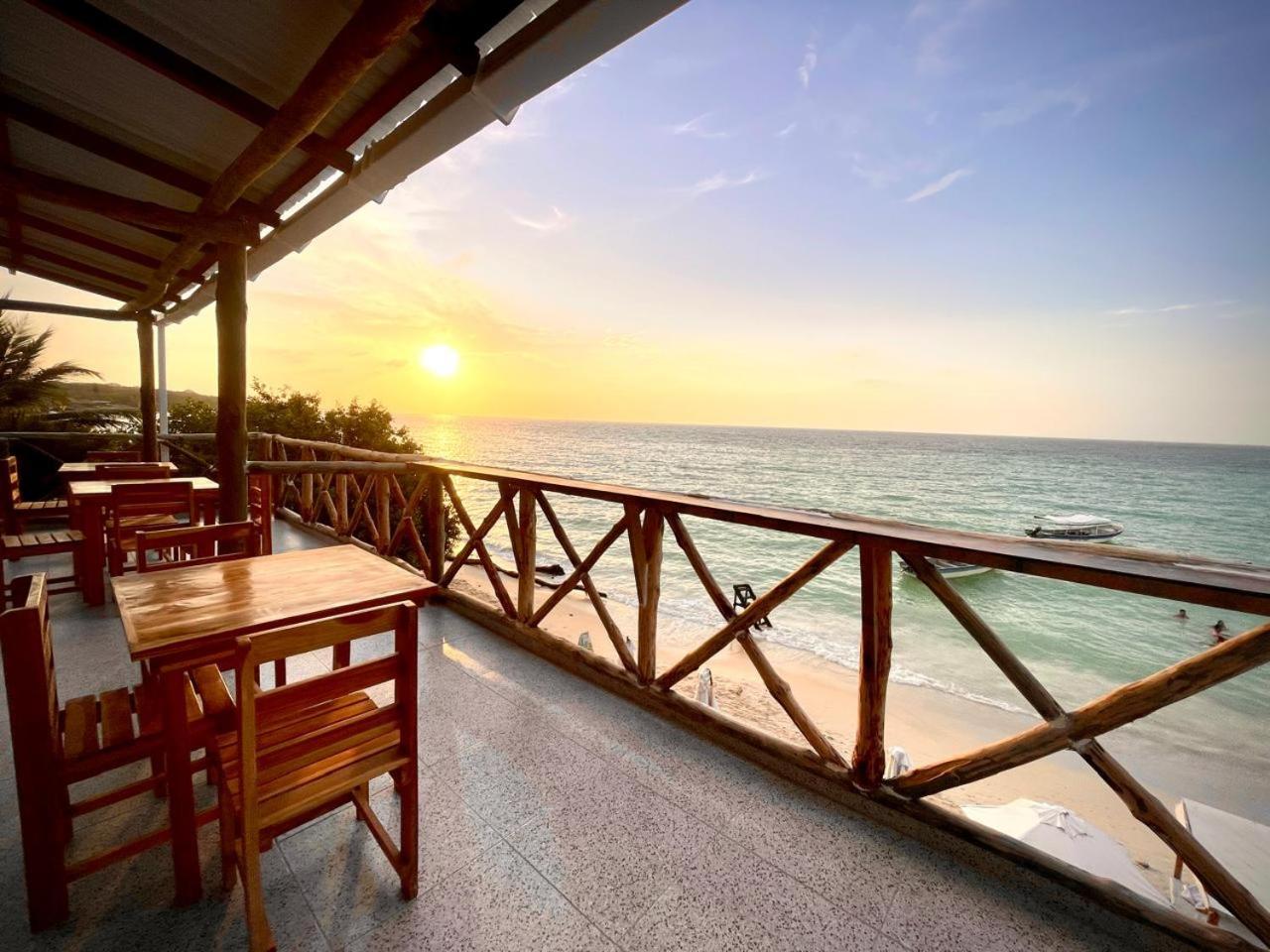 Pendales Mandala Beach Club酒店 外观 照片